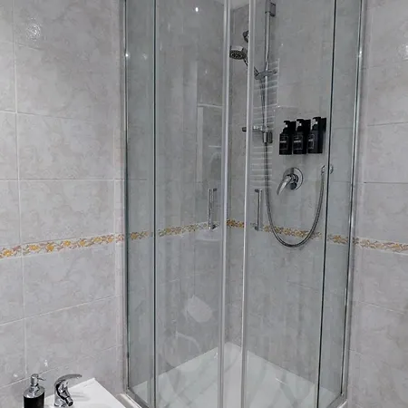 Celine Bed & Breakfast Genoa